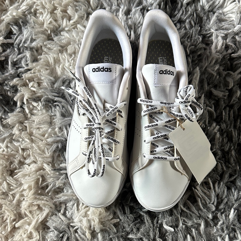 Women’s Adidas Courtpoint Base Sneakers- BRAND NEW - Picture 3 of 8
